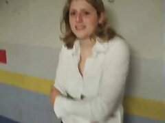 若い女の子と入れ墨と素敵なおっぱいfucks見知らぬ人 女の子 向け アダルト ビデオ
