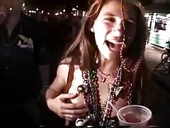 友達によると、セクシーな女の子 女の子 用 エッチ 動画