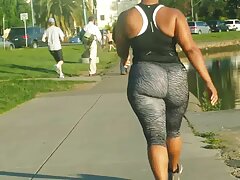 二つの黒髪の女の子弄すべての穴 女の子 の 為 の av 動画